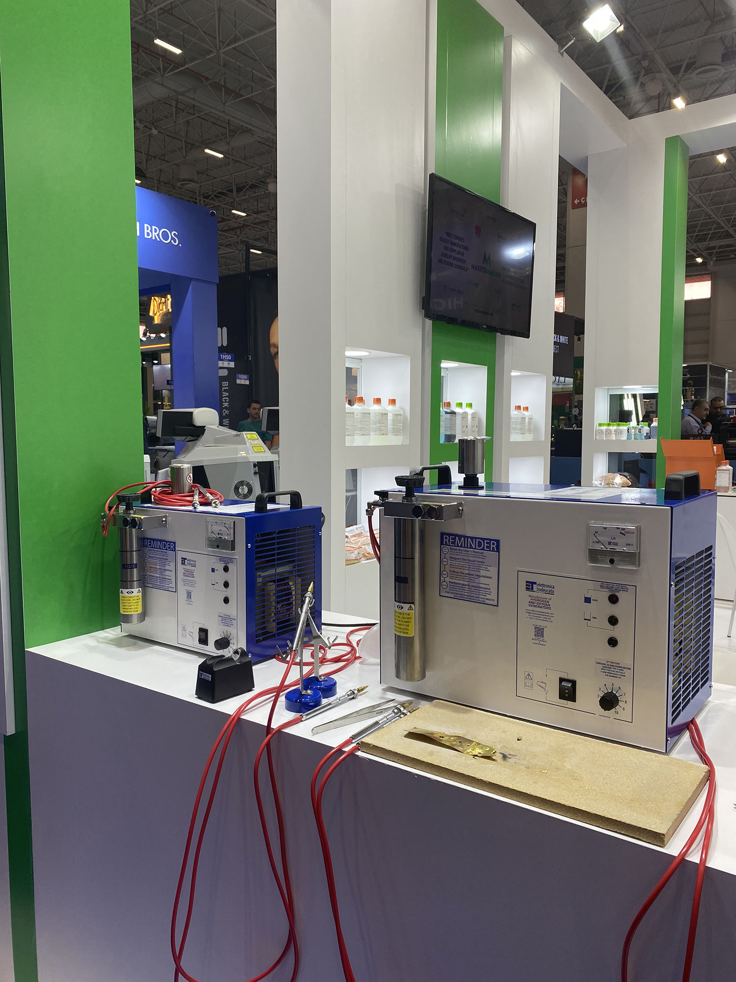 IMG_8262.jpeg (395 KB)